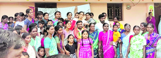 కారు.. టాప్‌ గేరు1