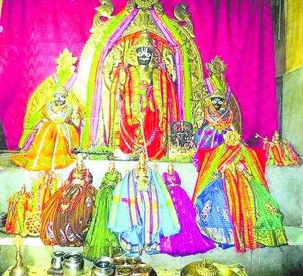 జొన్నాడలో అభయం 
1