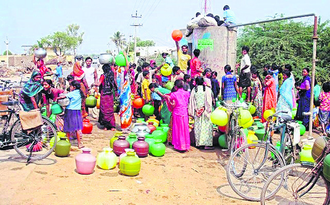 కాలిన ట్రాన్స్‌ఫార్మర్‌.. ఆగిన నీటి సరఫరా3