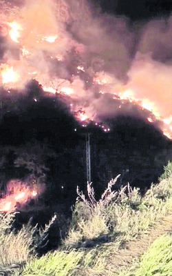 సర్పంచ్‌లు బాధ్యతగా పనిచేయాలి 
1