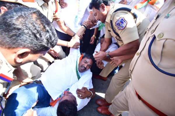 బీజేపీ అరాచకాలను సహించేది లేదు1