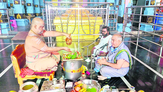 ఘనంగా మహాలింగార్చన   2