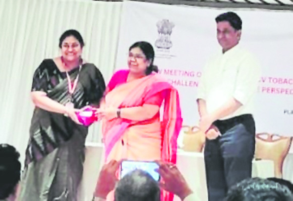 పసికందును అనాథను  చేసిన ప్రభుత్వ నిర్లక్ష్యం 1