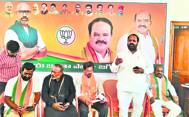 ప్రజలకు జవాబుదారీగా  ఉండాలి1