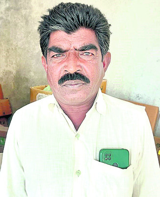 అప్పుడు భర్త... ఇప్పుడు భార్య...
1