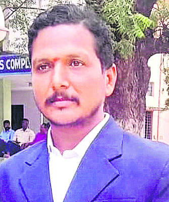 మైసంపల్లి సర్పంచ్‌గా న్యాయవాది..1