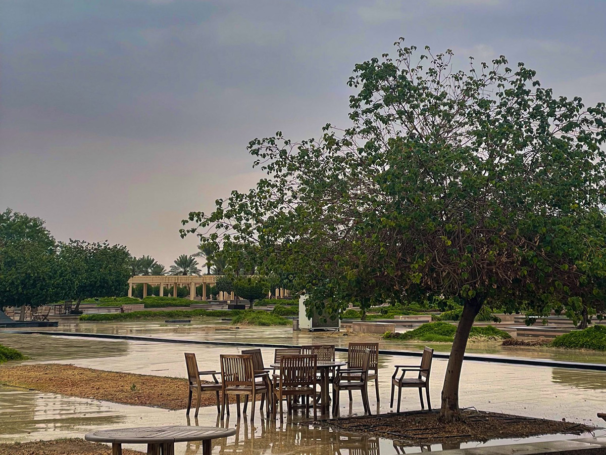 Heavy rains and thunderstorms hit Dubai11