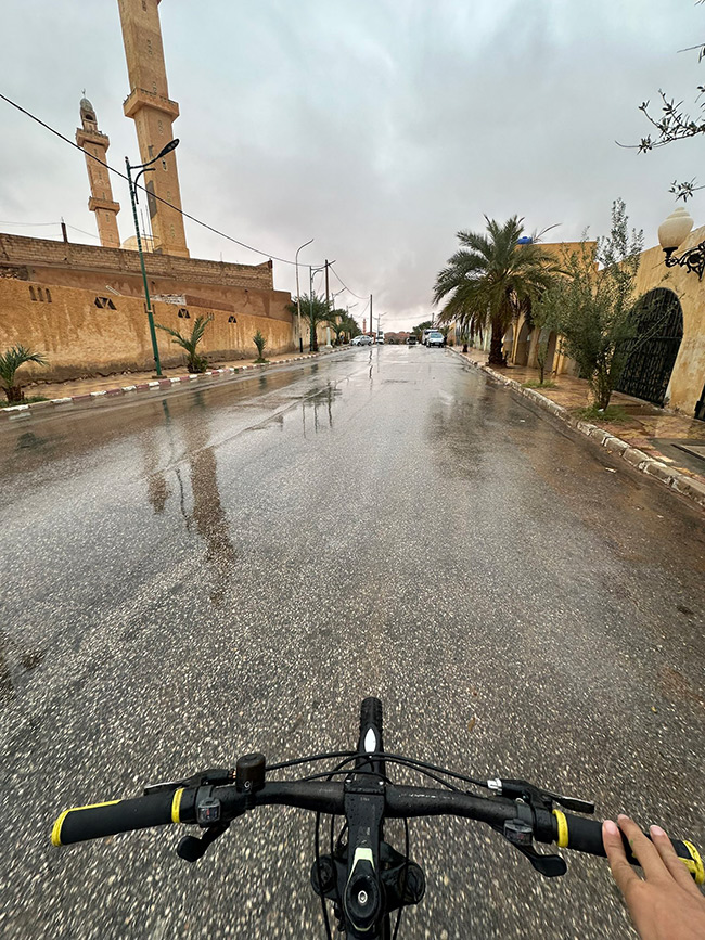 Heavy rains and thunderstorms hit Dubai12