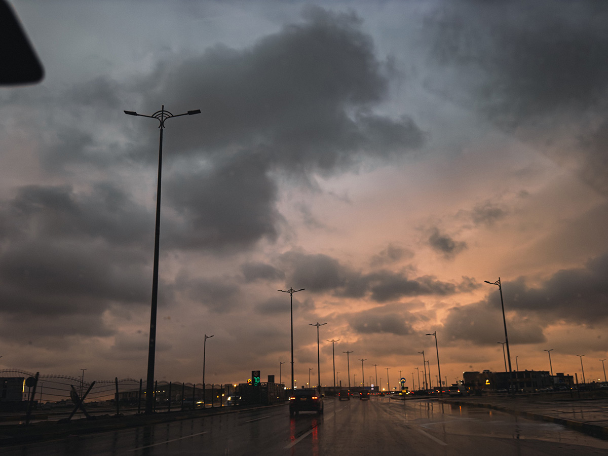 Heavy rains and thunderstorms hit Dubai15