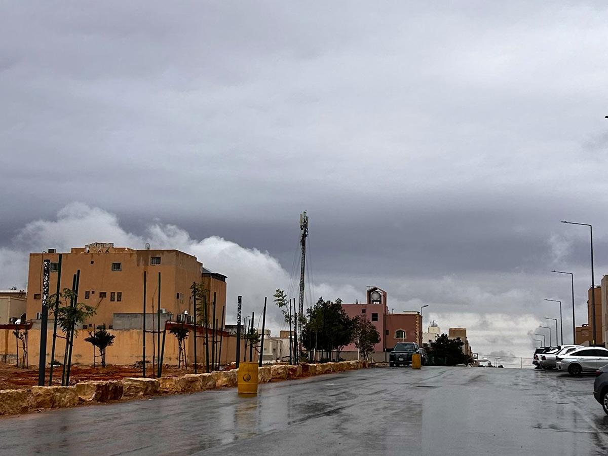 Heavy rains and thunderstorms hit Dubai16