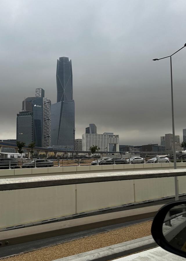 Heavy rains and thunderstorms hit Dubai17