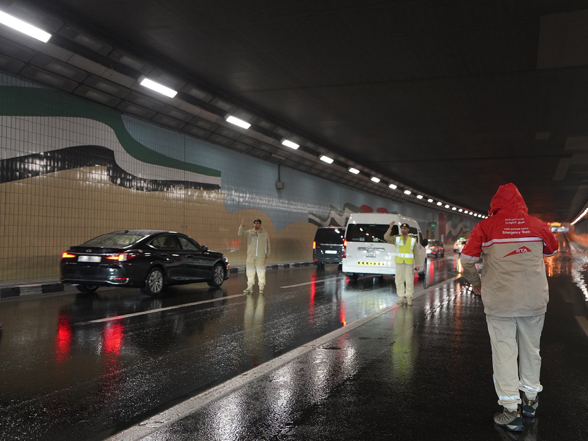 Heavy rains and thunderstorms hit Dubai5