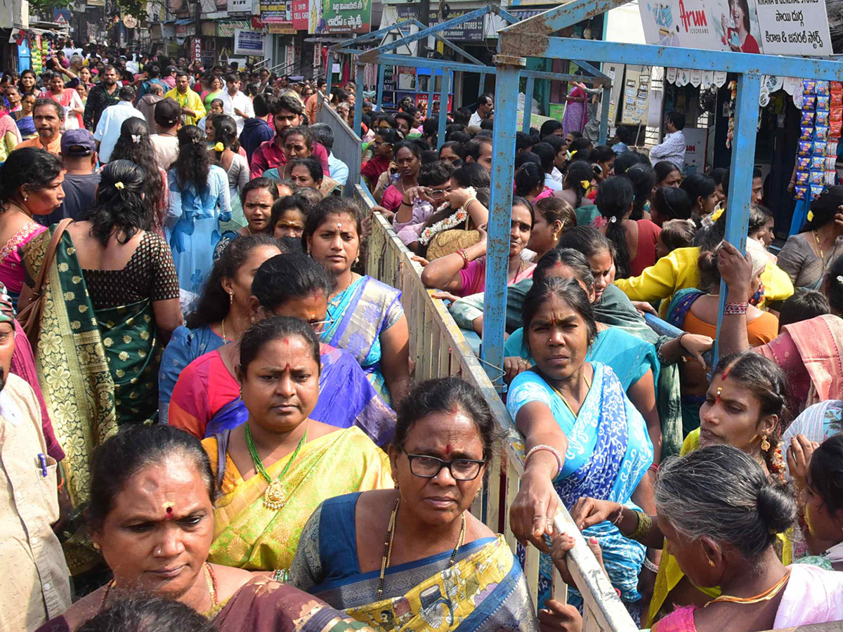 Sri Kanaka Mahalakshmi Ammavari Margashira Masotsavams3