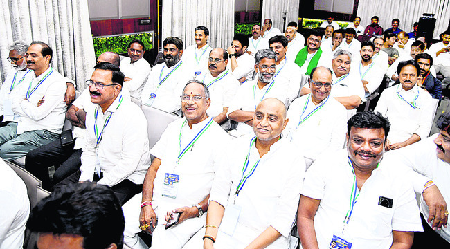 ● మర్యాదపూర్వక కలయిక 1