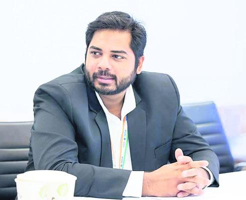 ఎయిర్‌పోర్టుకు ముందడుగు 4