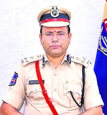 ఎయిర్‌పోర్టుకు ముందడుగు 3