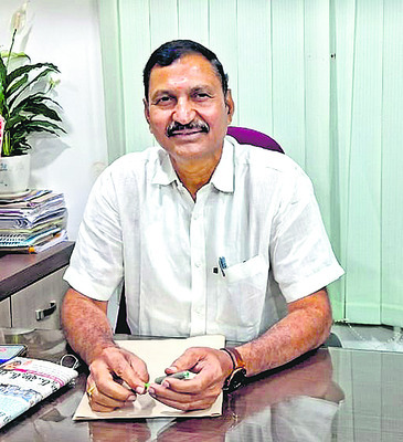 అంబులెన్స్‌ సేవలు ప్రారంభం 
3