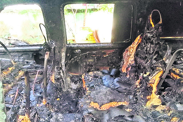 బెల్టుషాపుపై  పోలీసుల దాడి 2