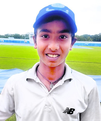 అండర్‌–14 జోనల్‌ మ్యాచ్‌లో సత్తా చాటిన బౌలర్లు2