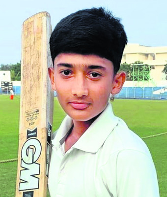 అండర్‌–14 జోనల్‌ మ్యాచ్‌లో సత్తా చాటిన బౌలర్లు4