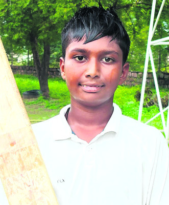 అండర్‌–14 జోనల్‌ మ్యాచ్‌లో సత్తా చాటిన బౌలర్లు6