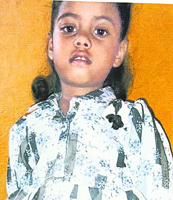 ఇద్దరు పిల్లలతో తల్లి అదృశ్యం 1