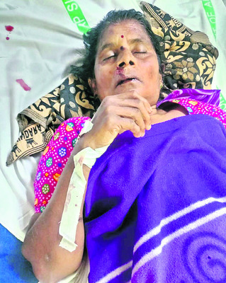 బెల్టుషాపుపై  పోలీసుల దాడి 1