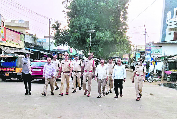 శాంతిభద్రతలకు విఘాతం కలిగించొద్దు 1