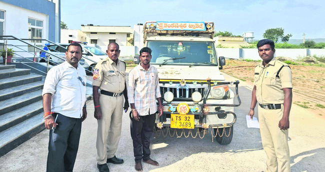 సన్నబియ్యం పక్కదారి1