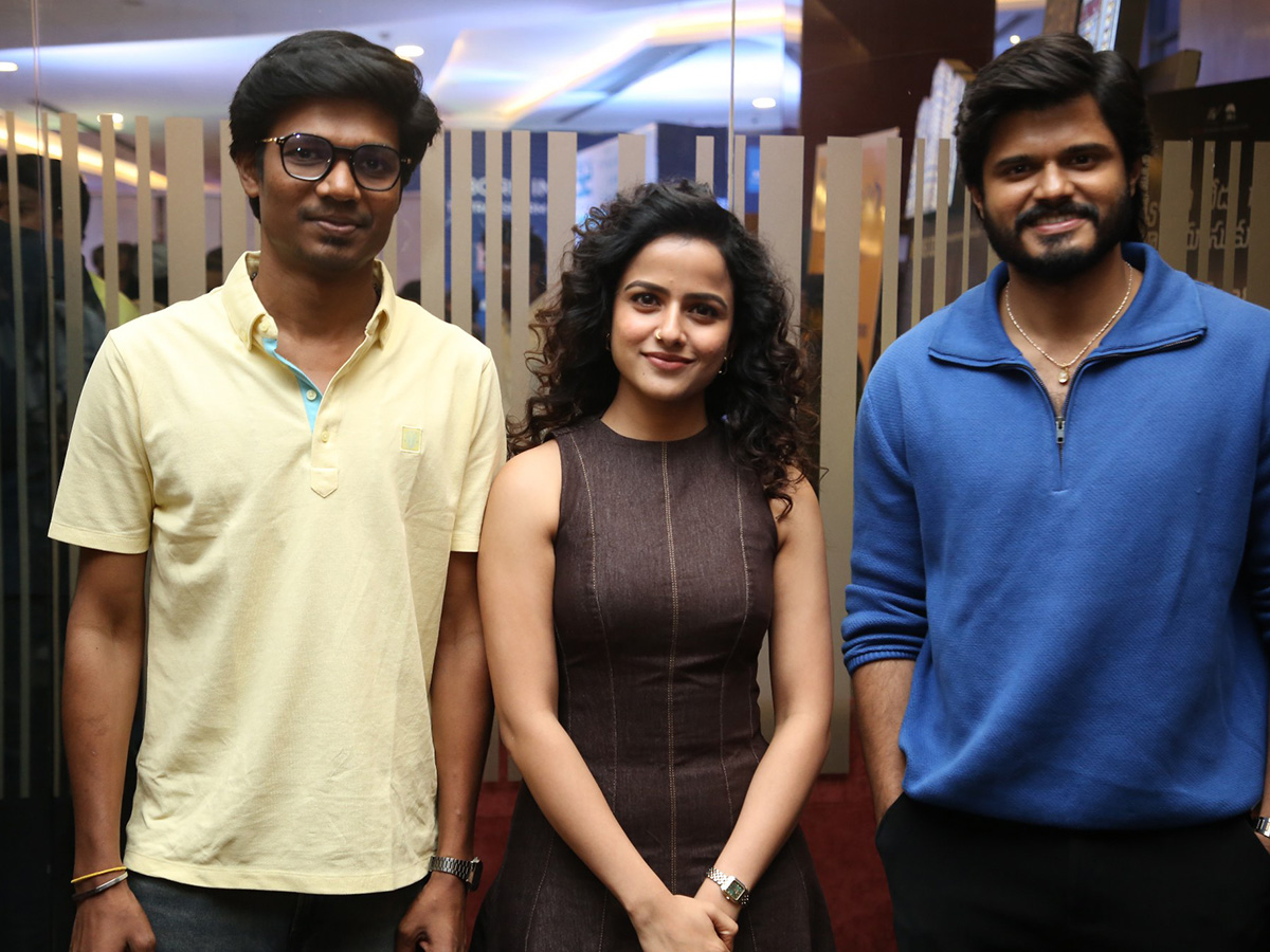 Anand Deverakonda Epic Movie First Look launch7