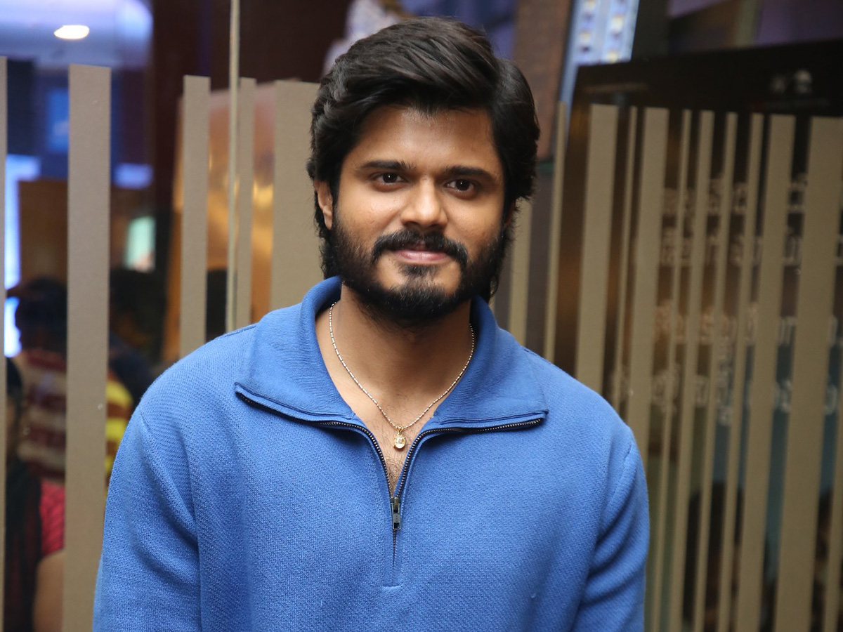 Anand Deverakonda Epic Movie First Look launch9