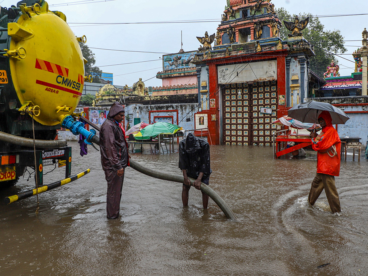 Cyclone Ditwah Affect: Heavy Rains in Tamil Nadu3