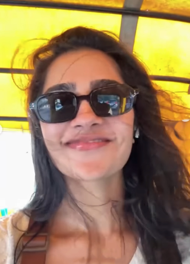 'Kantara' actress Rukmini Vasanth shared happy memories (photos)10