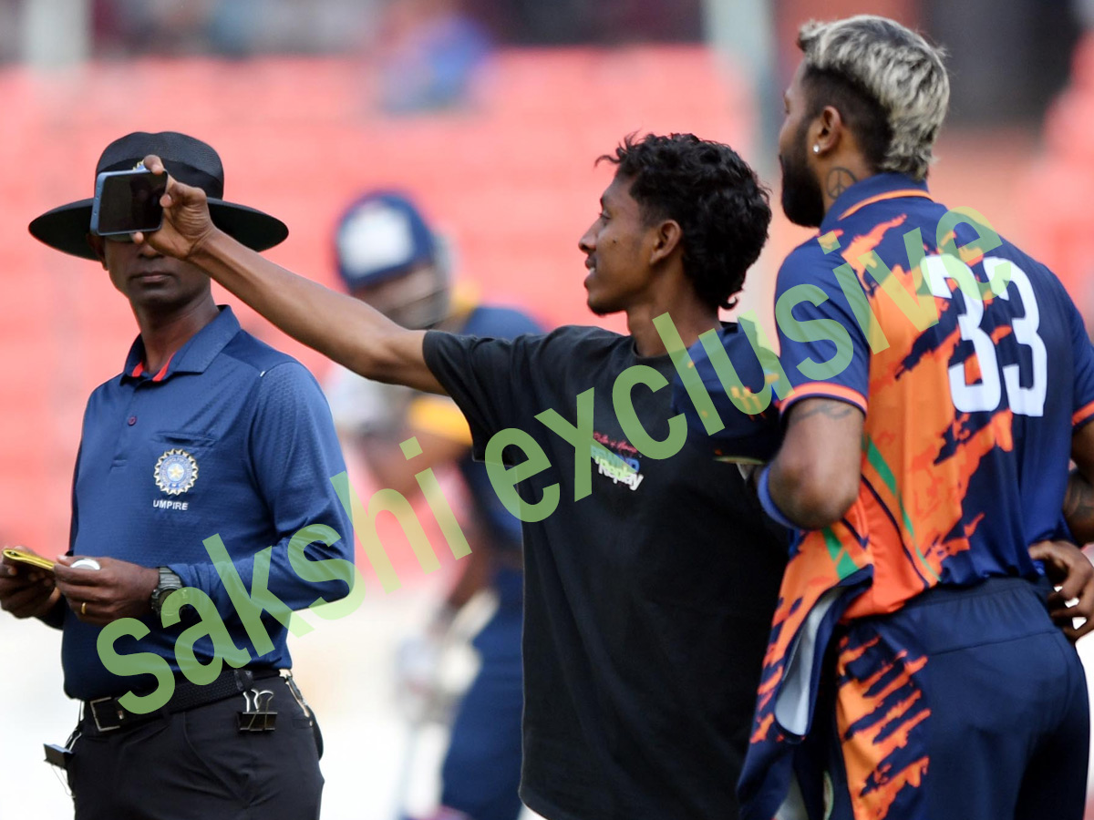 Syed Mushtaq Ali Trophy 2025 In uppal Stadium Photos37