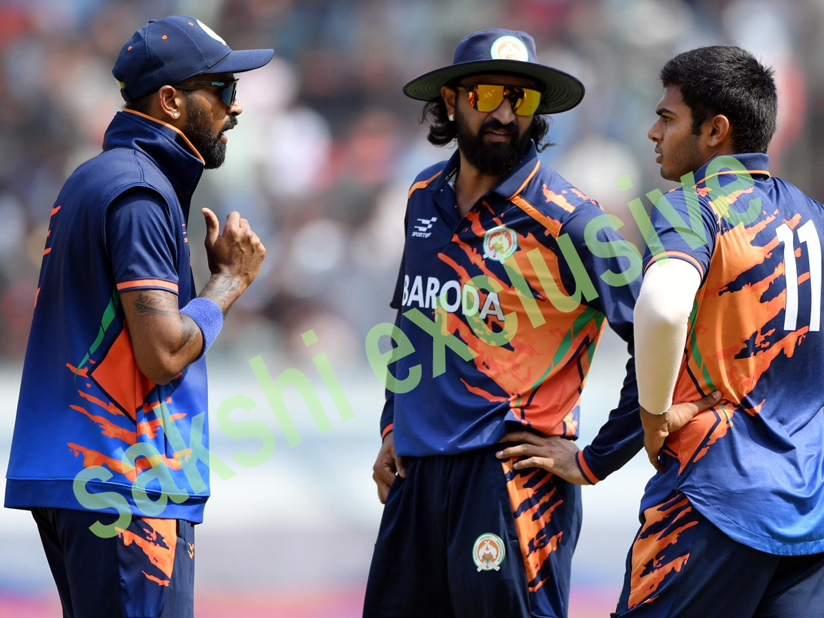 Syed Mushtaq Ali Trophy 2025 In uppal Stadium Photos9