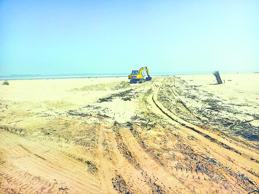 టెండరింగ్‌లో రీచ్‌లు!1