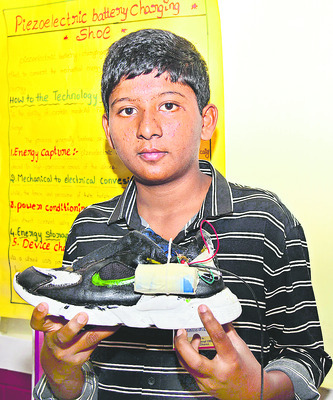 అబ్బురం.. సైన్స్‌ సంబరం 14