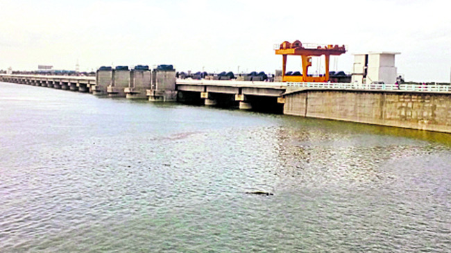 ప్రయాణమే.. పెను సవాలు 3