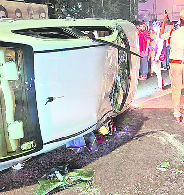 ఇంద్రకీలాద్రిపై  భక్తజన కోలాహలం 1