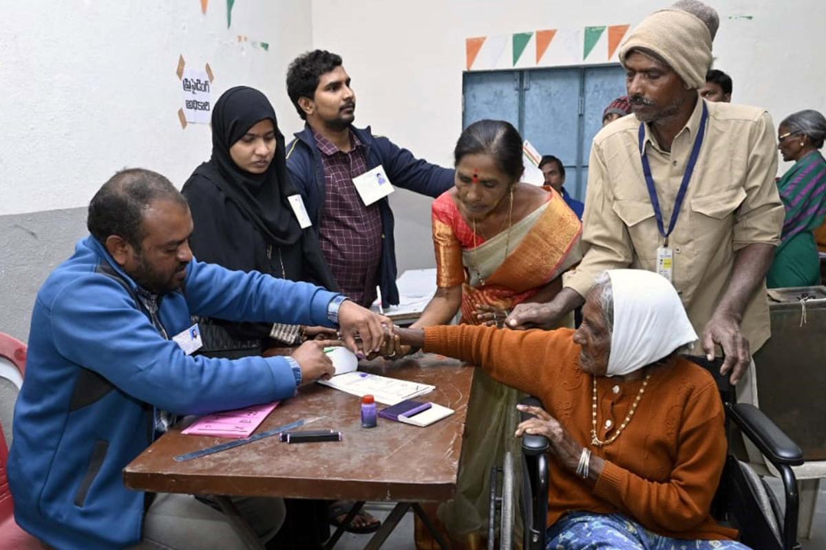 Best Photos of The Week in AP and Telangana Photo Gallery33