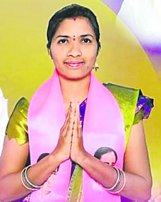 చదువులో రాణించి.. పాలనకు ఏతెంచి 4