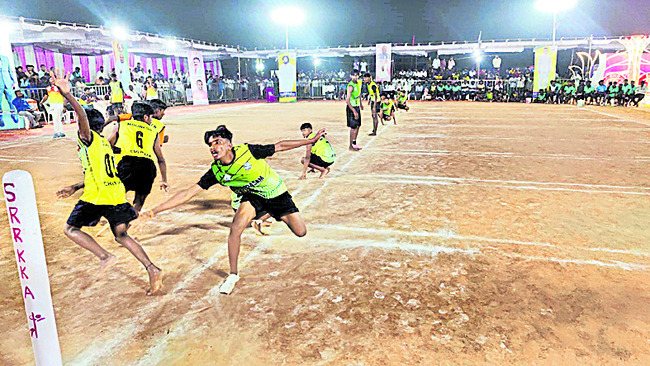 పాలిటెక్నిక్‌ క్రీడల్లో ఓవరాల్‌ చాంపియన్‌షిప్‌ కై వసం 1