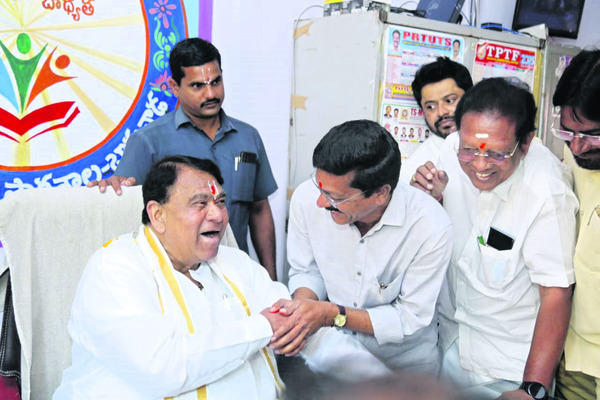 ఆరున్నర దశాబ్దాల నాటి ఆనందం1