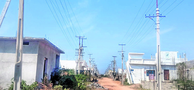 నెరవేరిన సొంతింటి కల1