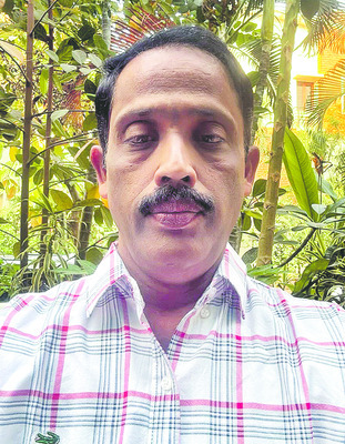 ముఖ్యమంత్రికి ఫిర్యాదు చేశాం
1