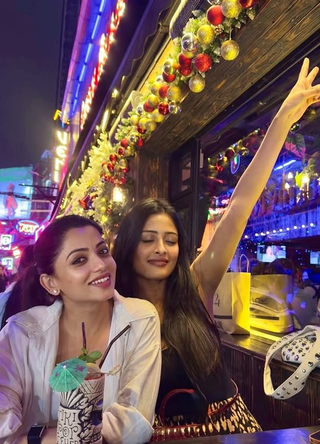 Telugu serial actress Navya Swamy on a trip to Bangkok photos12