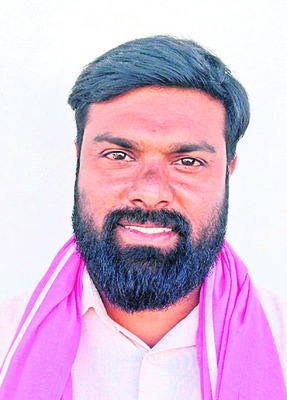 పల్లెపాలనలో పట్టభద్రులు3