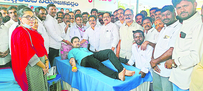 జగ్గంపేటలో రక్తదాన శిబిరం 1