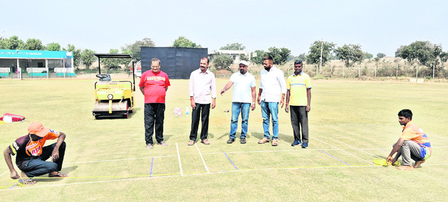 పాలమూరులో మెగా క్రికెట్‌ టోర్నీ 1