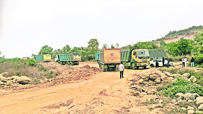 మహారాజపురంలో అనకొండలు 2